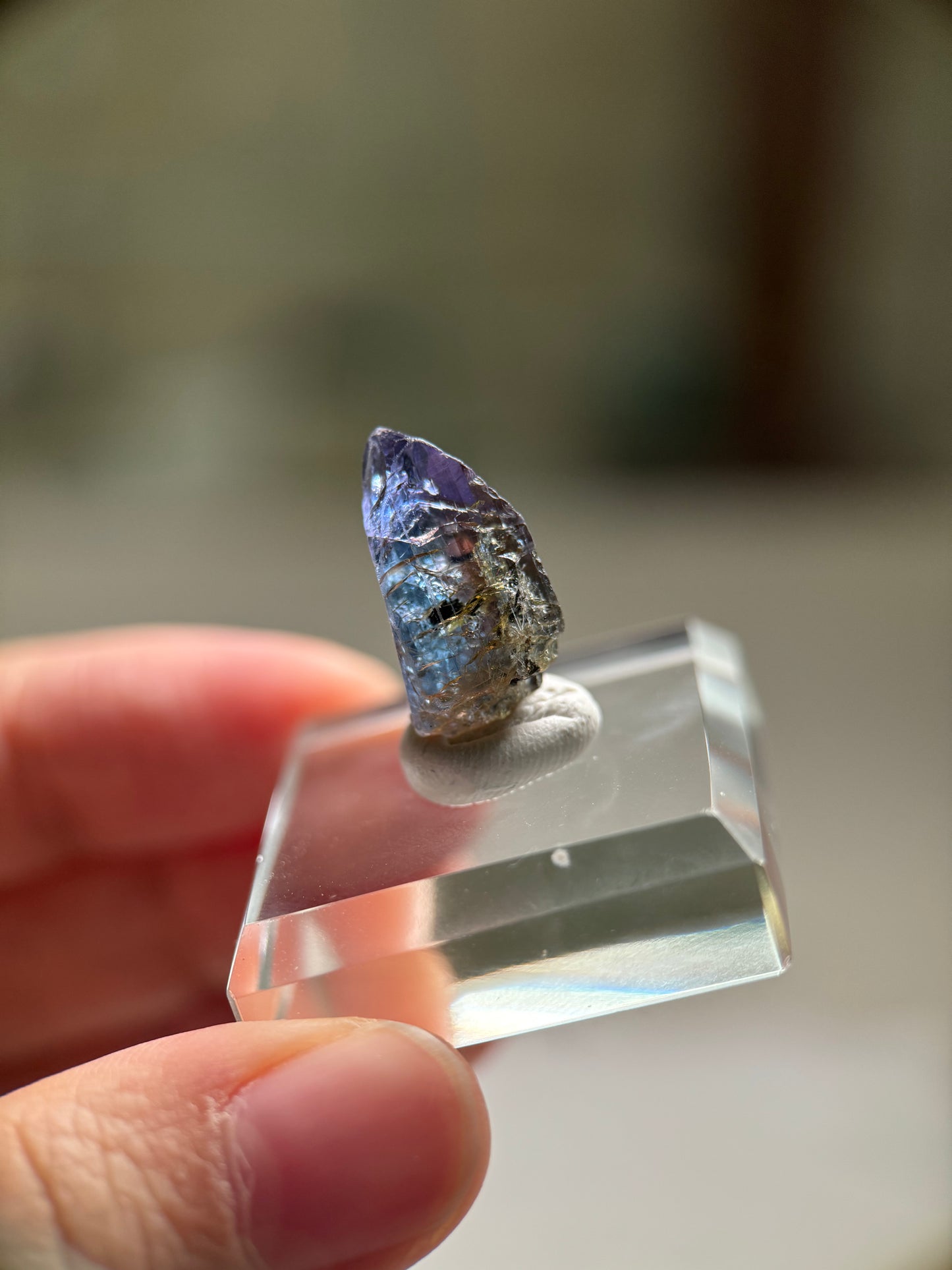 Tanzanite (Unheated)(12.3ct)