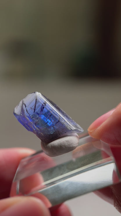 Tanzanite (Unheated)(11.4ct)